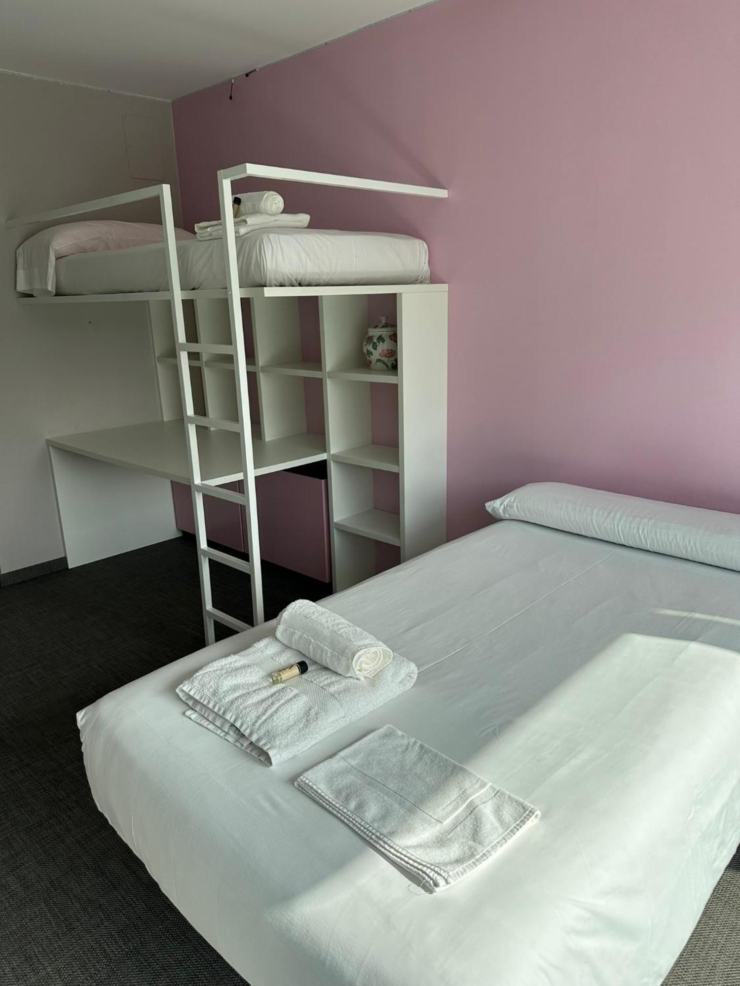 Willa Tres Prismas Exclusive Sarria Zewnętrze zdjęcie